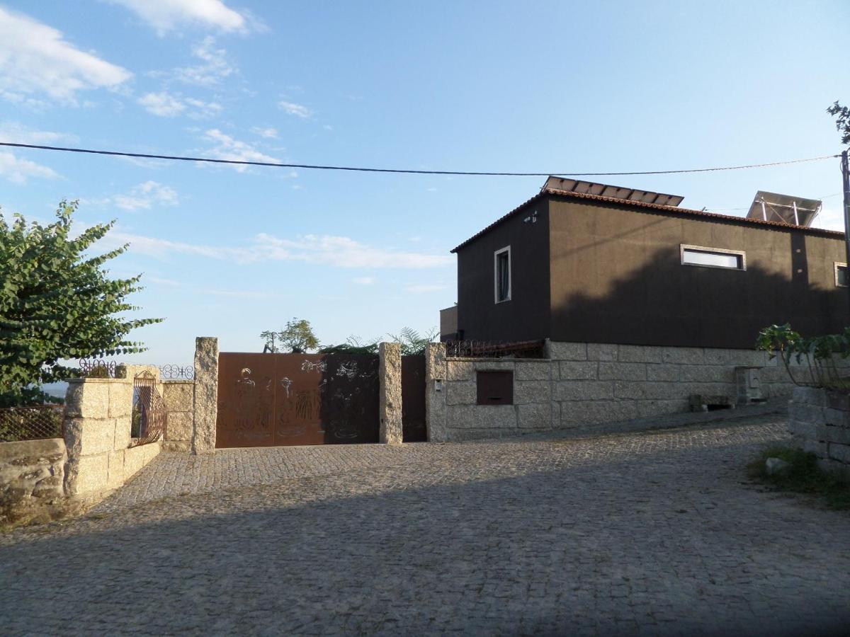 Casal de S.Romão do Meio Guimarães Exterior foto