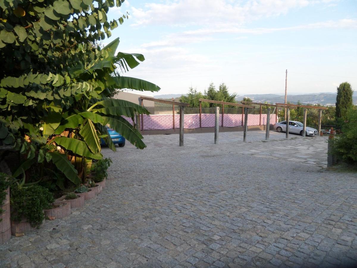Casal de S.Romão do Meio Guimarães Exterior foto